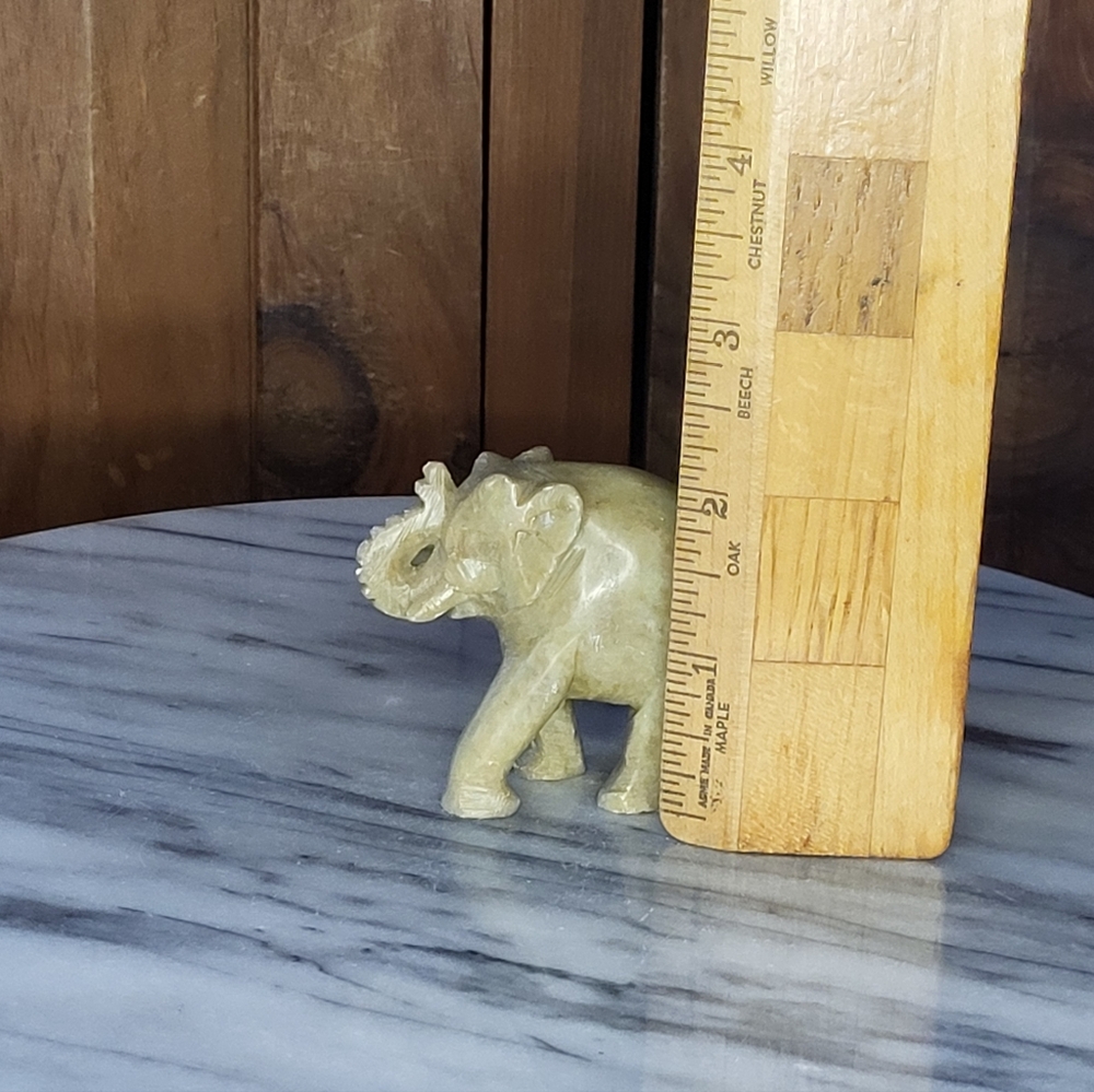 Stone Elephant Figurine - Picture 5 of 11